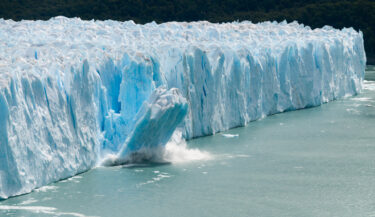 A giant piece of Ice breaks off the Perito Moreno Glacier in Patagonia, Argentina